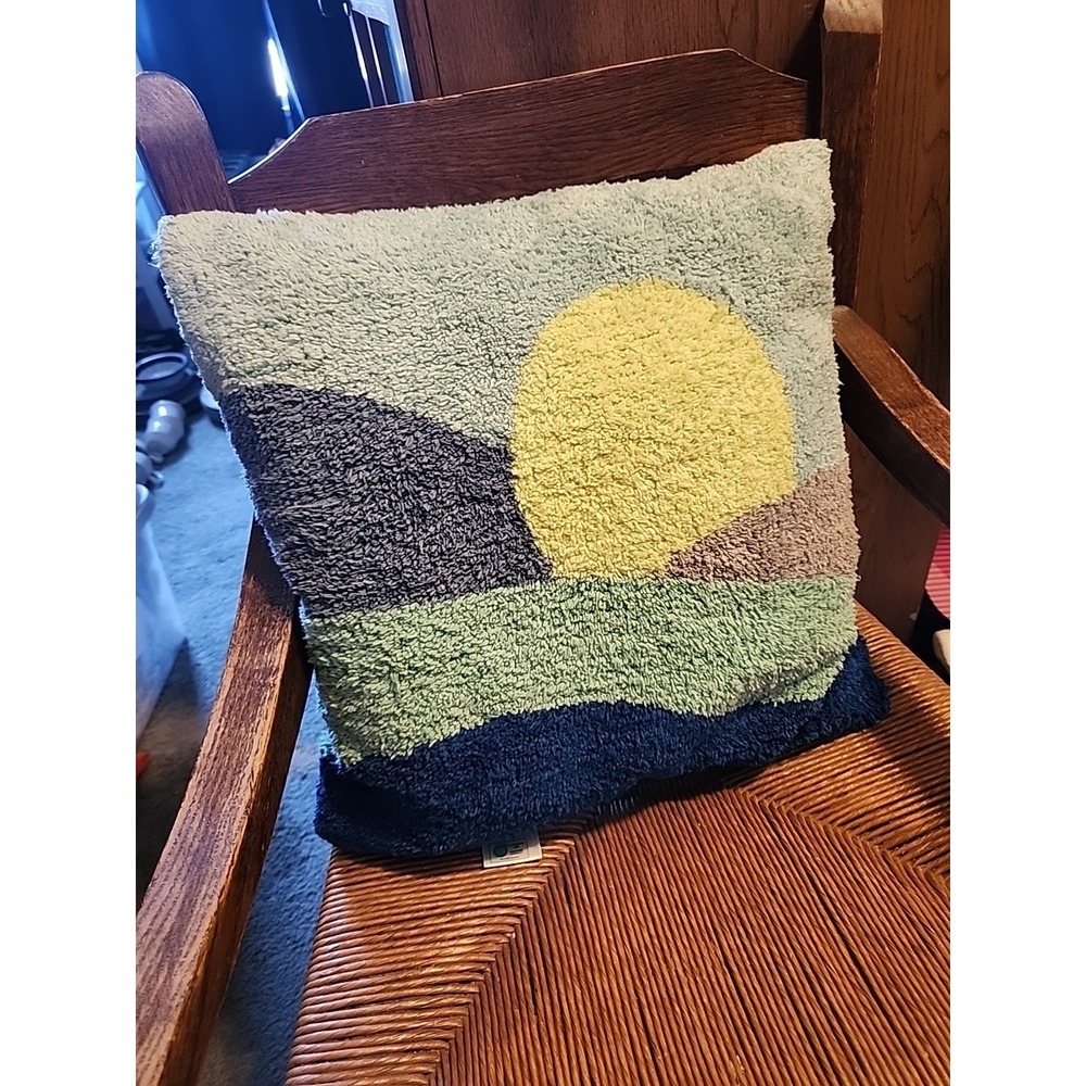 Sunrise Mountains Geometric‎ Tufted Throw Pillow 18 X 18 Home Expressions